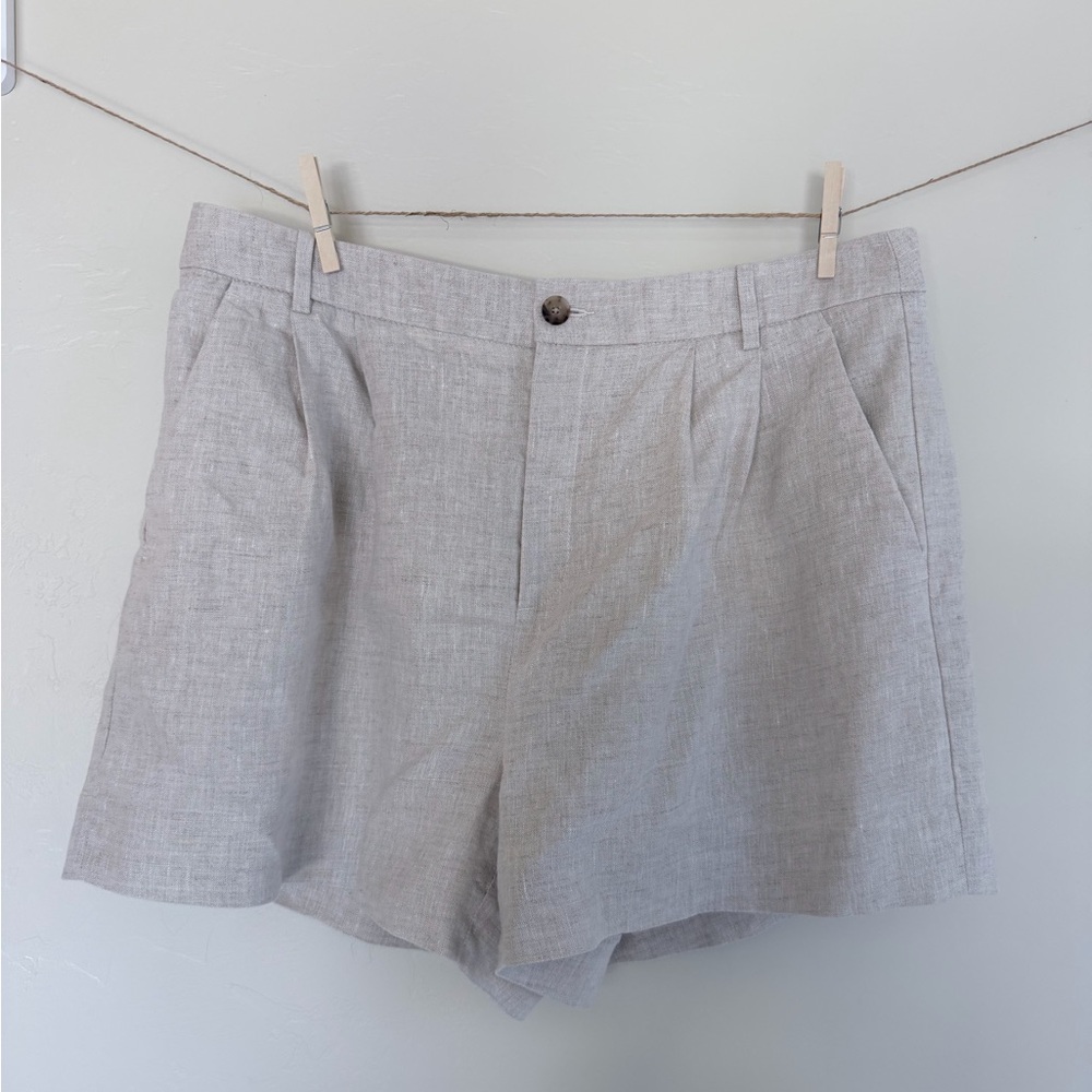 Banana Republic Light Gray Linen Shorts